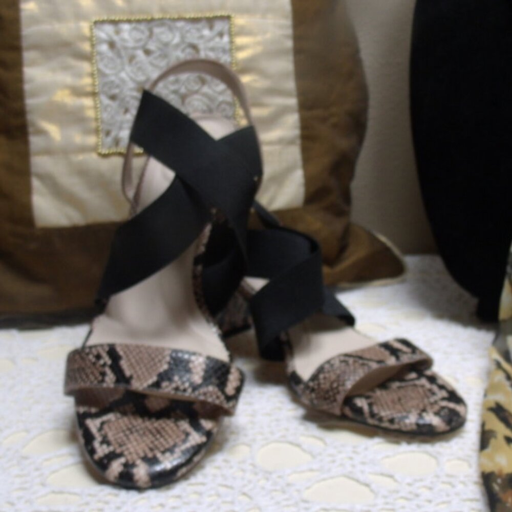 Cole Haan Grand Women's Leather Snake Print Heeled Sandals 8.5 - Picture 9 of 11